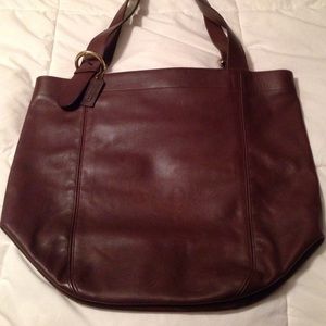 EUC COACH LEGACY TOTE  BAG IN CHOCOLATE LEATHER